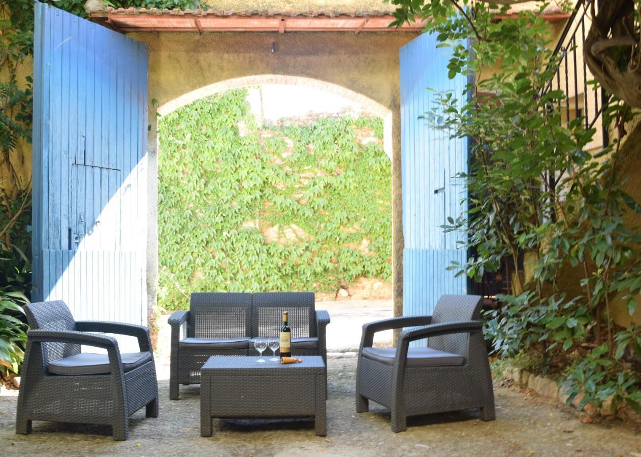 Gite Les Glycines Llupia Exterior photo